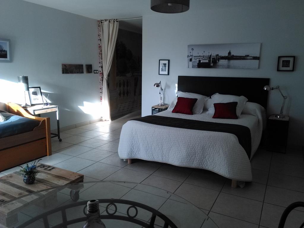 Villa Monplaisir Latrape Exteriör bild